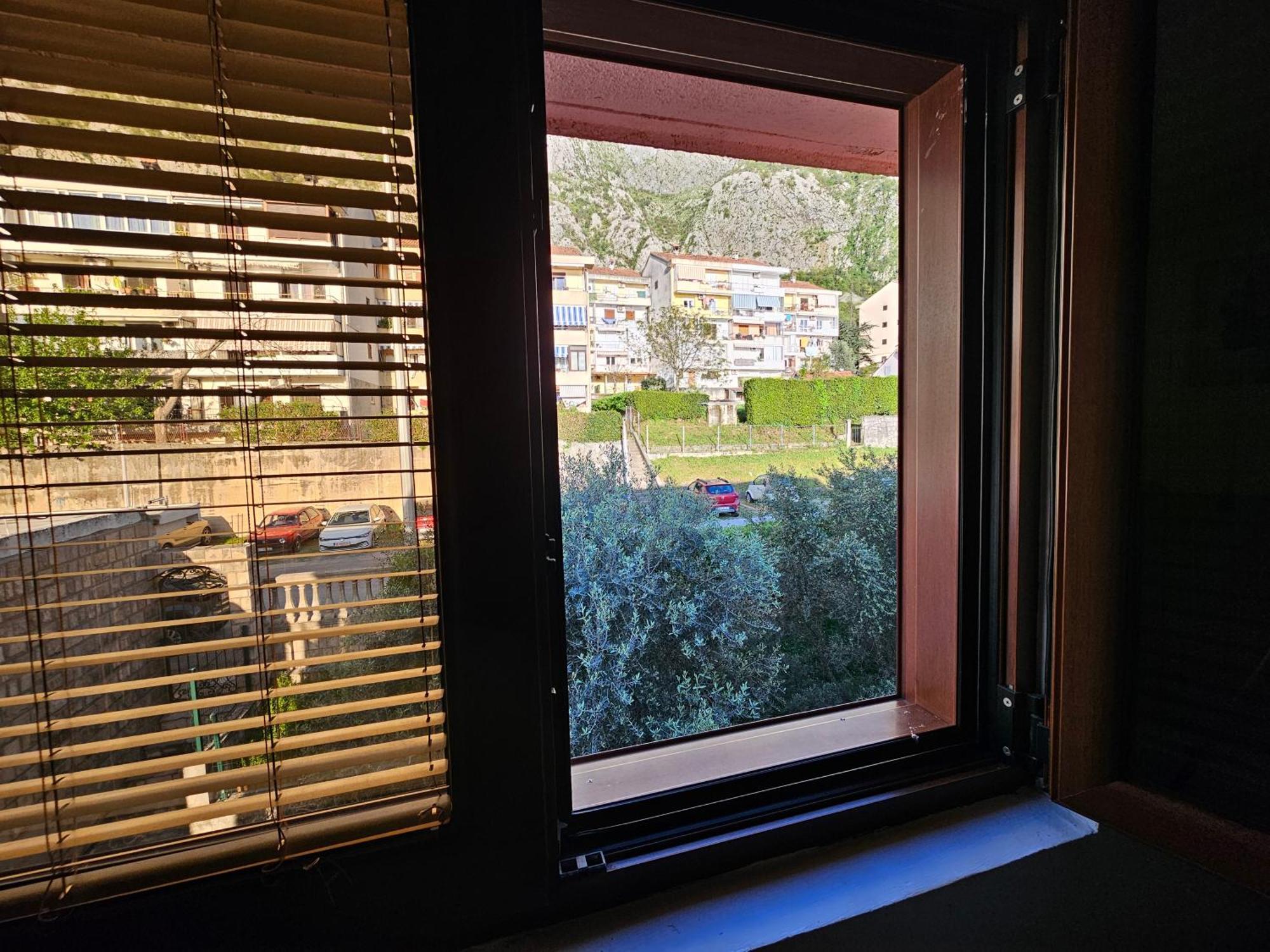 Modern Seaside Escape - Stunning Sea View - Private & Stylish Appartement Kotor Buitenkant foto