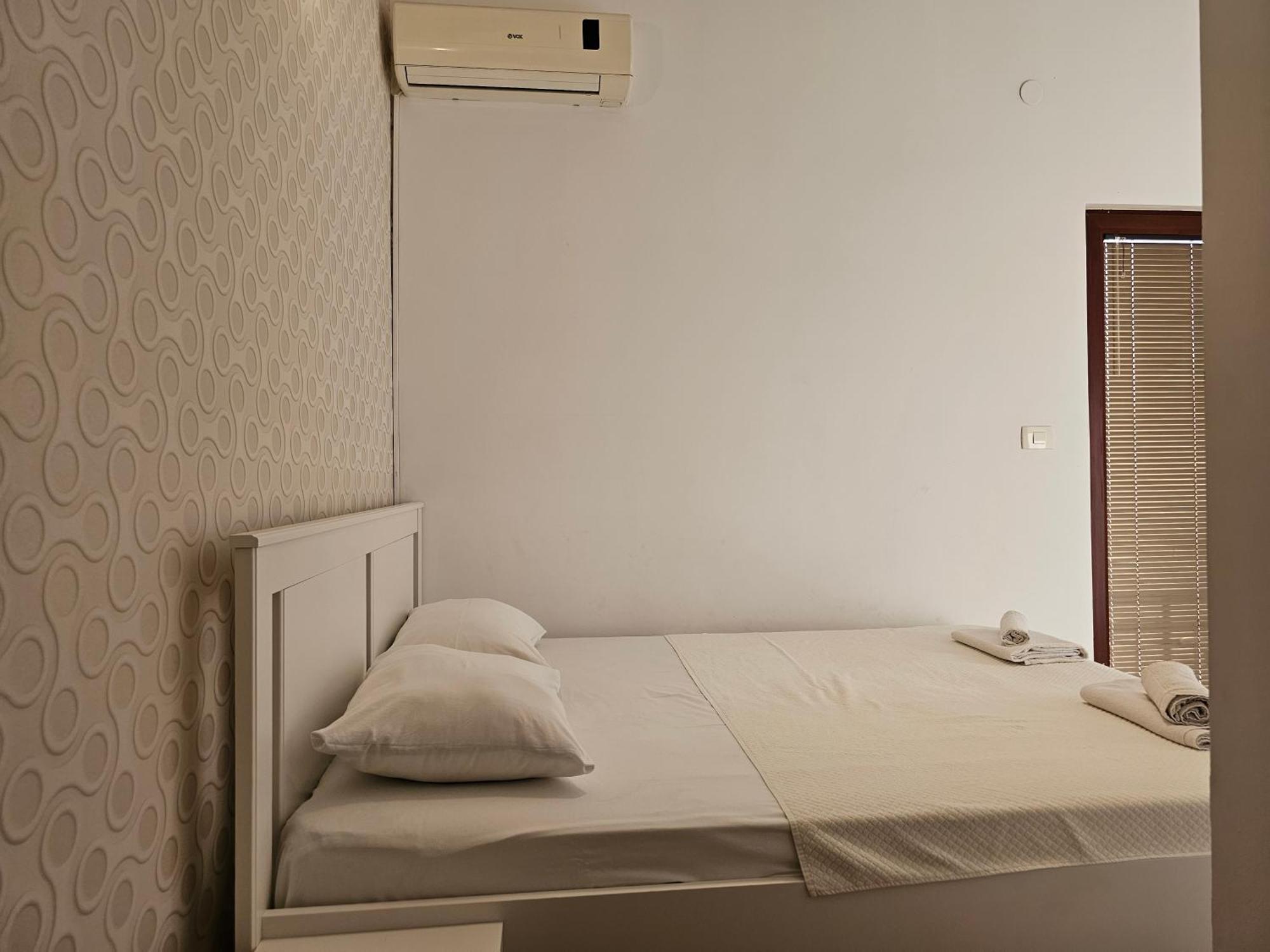 Modern Seaside Escape - Stunning Sea View - Private & Stylish Appartement Kotor Buitenkant foto